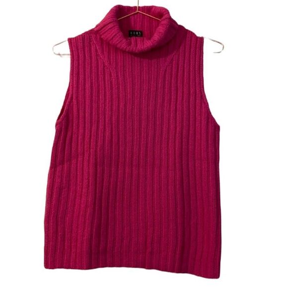 𝅺MICHAEL Kors Bergdorf  Goodman 100% wool vest sweater. Very good condition. M - Picture 1 of 9